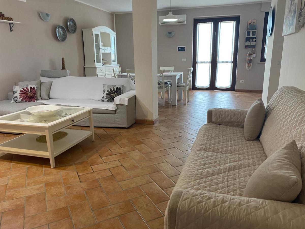 Agriturismo Colle D' Oro Пеша-Романа Экстерьер фото