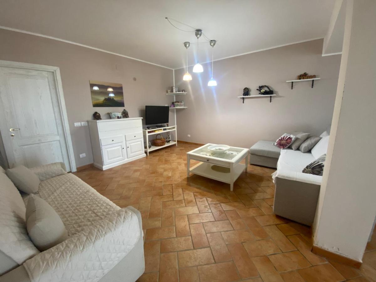 Agriturismo Colle D' Oro Пеша-Романа Экстерьер фото