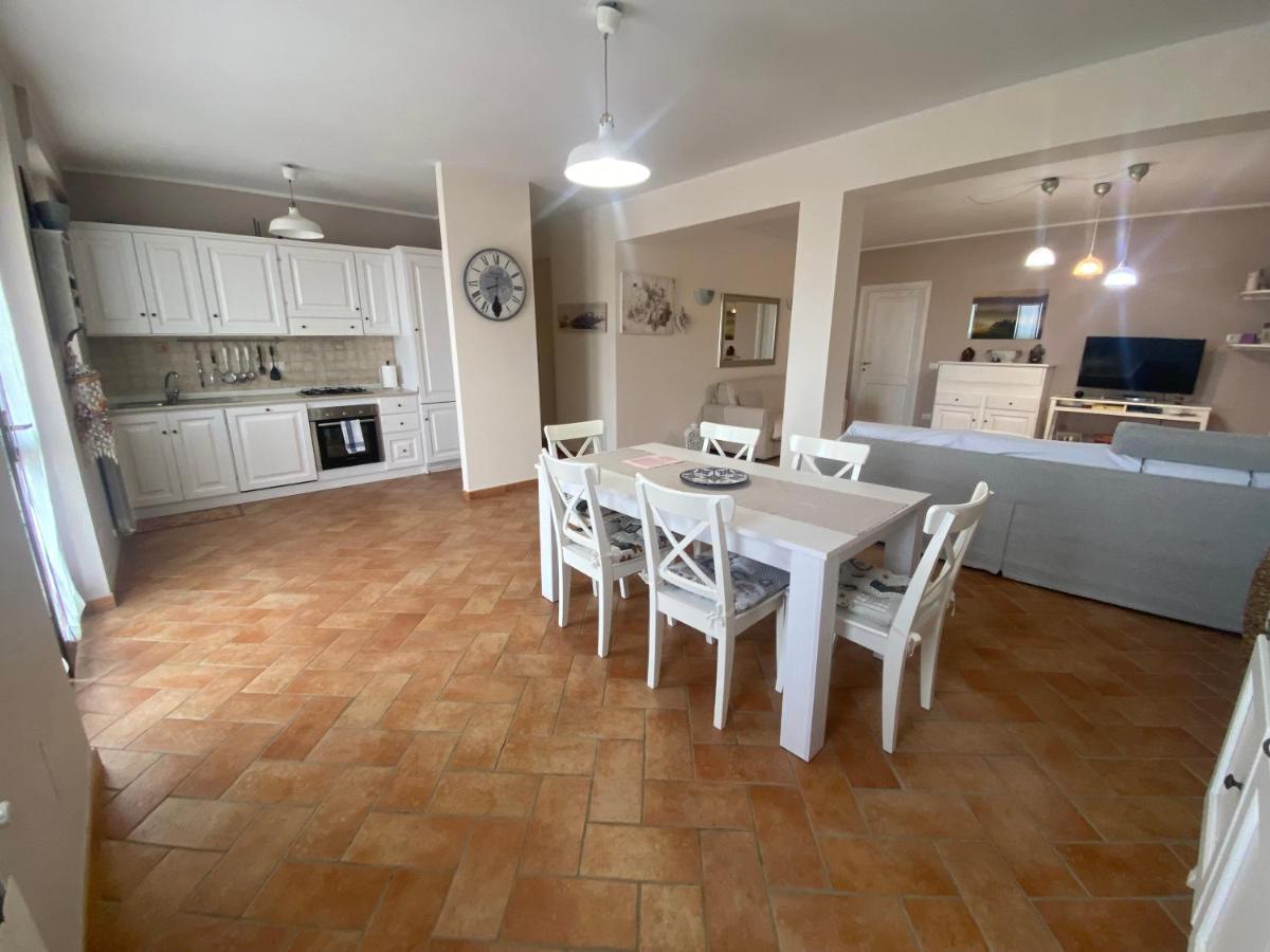 Agriturismo Colle D' Oro Пеша-Романа Экстерьер фото