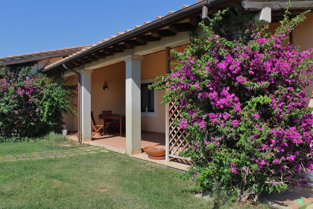 Agriturismo Colle D' Oro Пеша-Романа Экстерьер фото